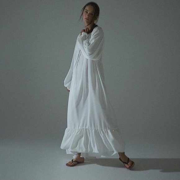 Studio Cut Dresses & Skirts - $300 Studio CUT White Puff Sleeve Maxi Oversized Dress  - ONE SIZE